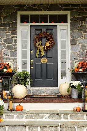 1441392352-stone-gable-lanterns