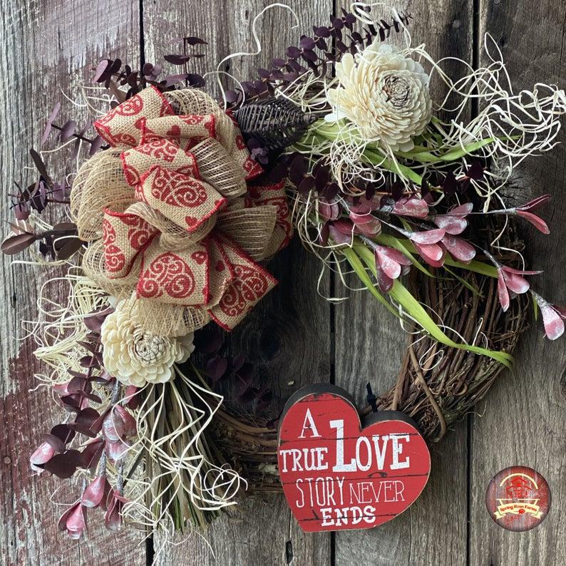 15-Lovely-Valentines-Day-Wreath-Designs-For-February-14