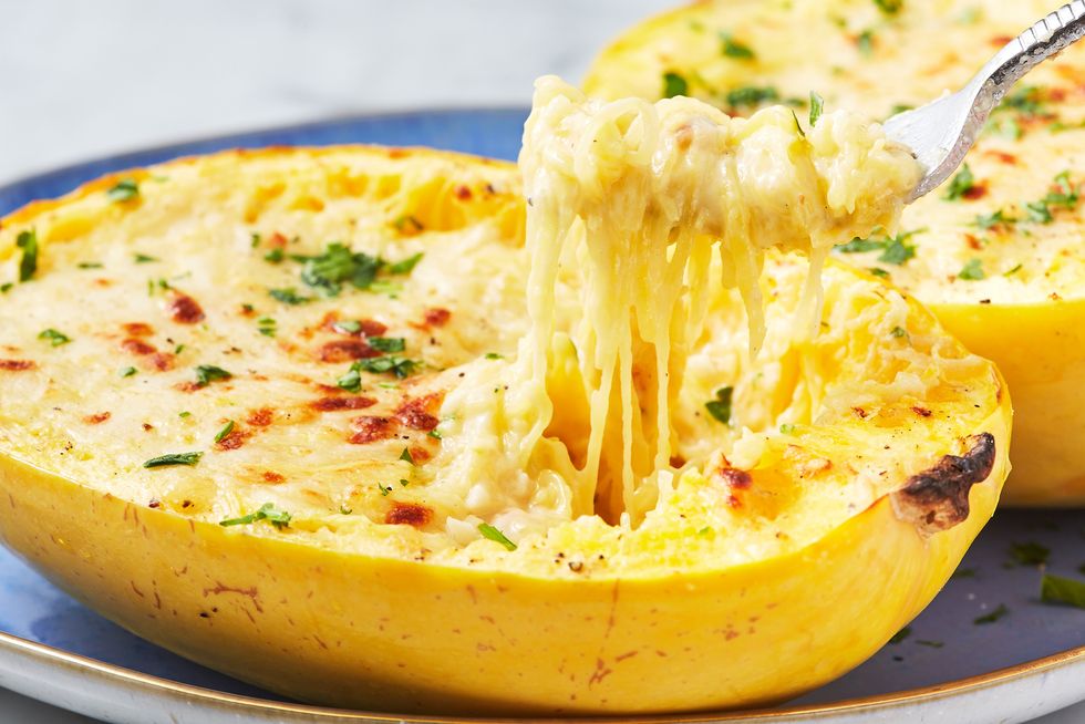 190307-4-cheese-spaghetti-squash-270-1553529844