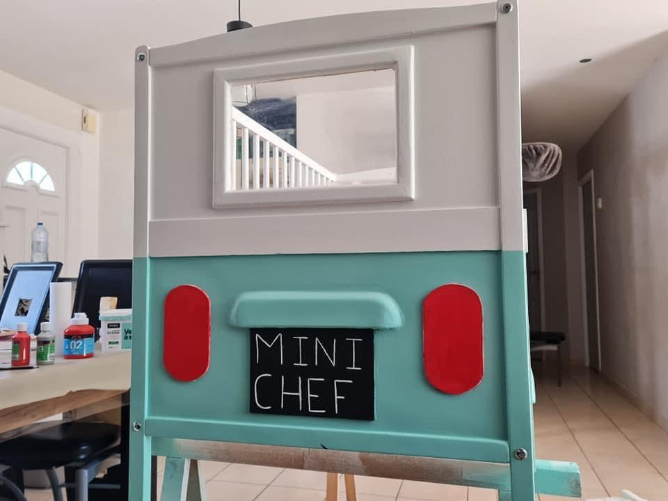 Avec-l’idée-de-sa-femme-ce-papa-a-fabriqué-ce-lit-pour-leur-nouveau-név