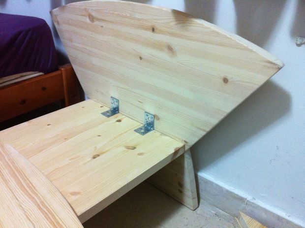 Berceau-Avec-Une-Chaise-à-bascule-6