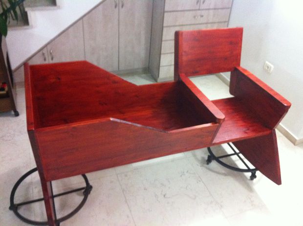 Berceau-Avec-Une-Chaise-à-bascule-7