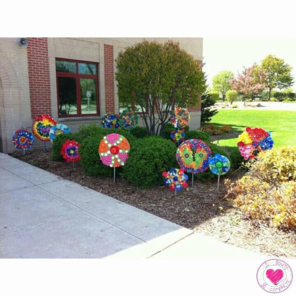 Bricolager-enfants-bouchons-colorés-5