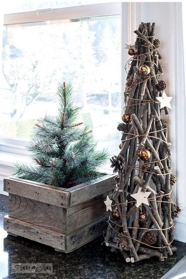 DIY-arbre-Noël-planche-branches-bois-1