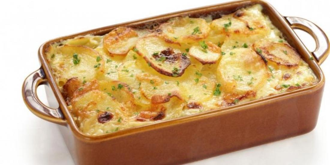 Gratin de pommes de terre aux oignons caramélisés