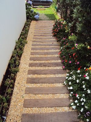 Idees-Passerelles-en-Bois-pour-Votre-Jardin-99