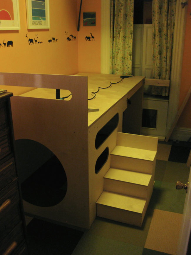 Lit-Vaisseau-Spatial-6