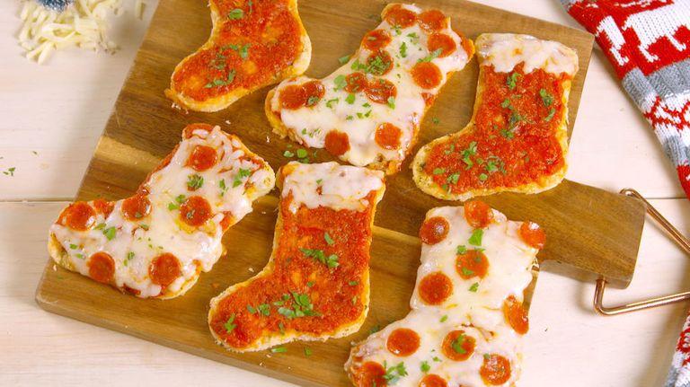 Mini-Pizza-en-forme-de-chaussettes-Noël-2