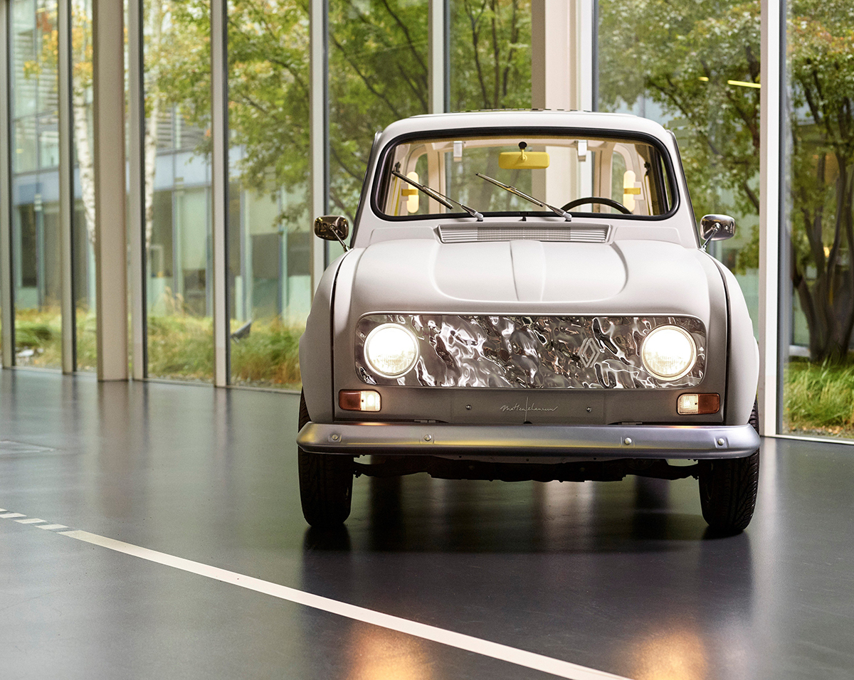 Renault-4L-en-chambre-design-4