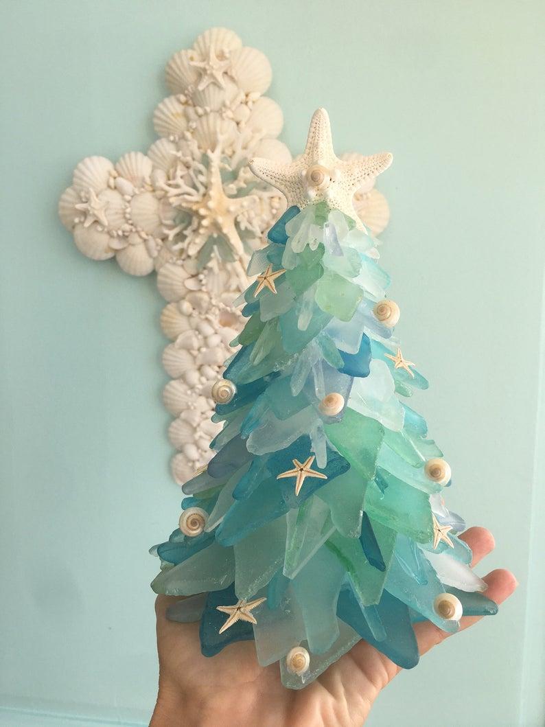 Sapin-Noel-en-verre-de-mer-8