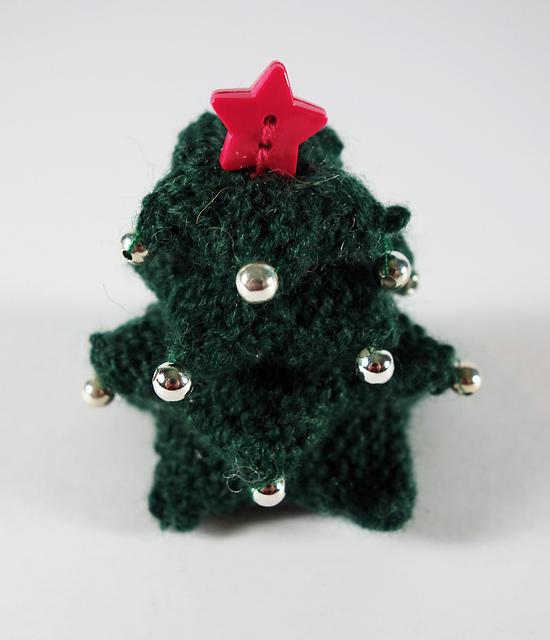 Tricot-arc-en-ciel-étoile-de-Noël-6