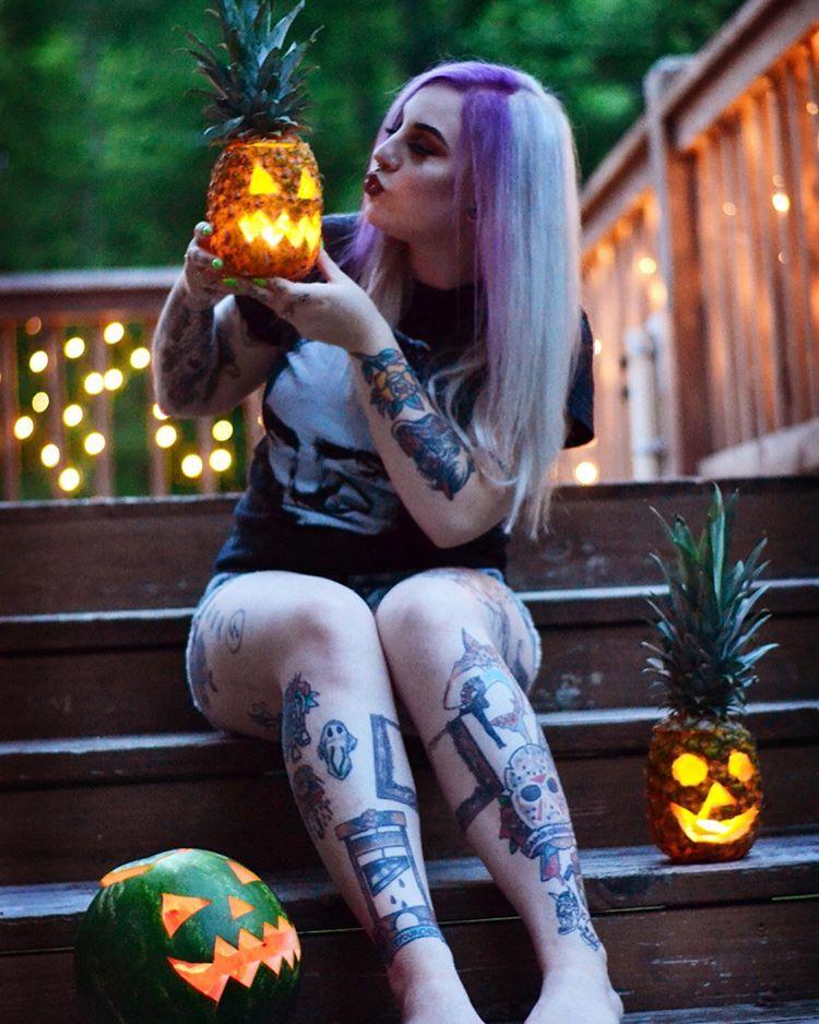 ananas-sculptés-pour-Halloween-95