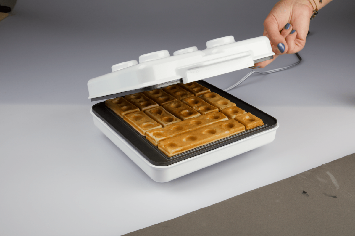 appareil-gaufres-briques-lego-5