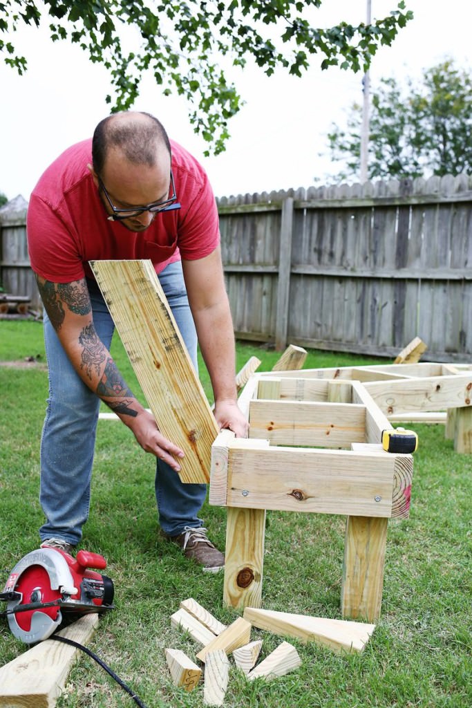 banquette-incurvée-jardin-feu-6