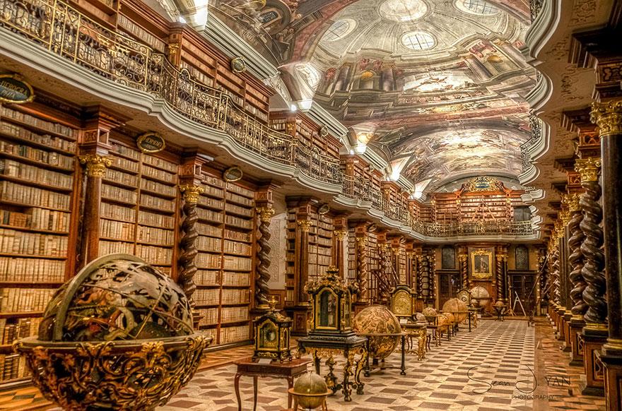 bibliotheque-clementinum-prague-1