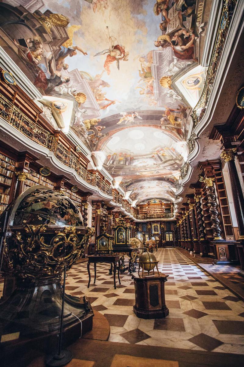 bibliotheque-clementinum-prague-2