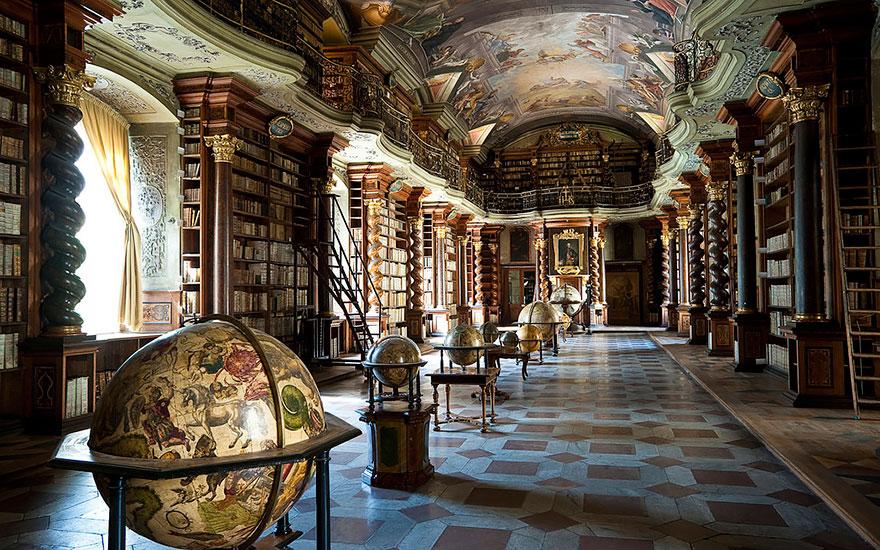 bibliotheque-clementinum-prague-4