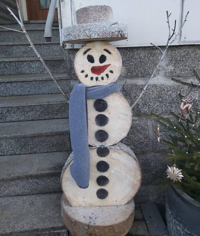 bonhomme-de-neige-bois-DIY-Noël-3