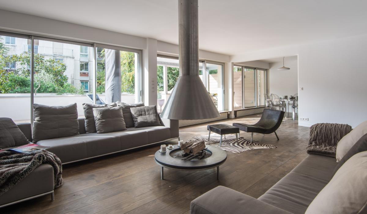 de6773f6-1dc4-46f7-a522-dfe530b8d745