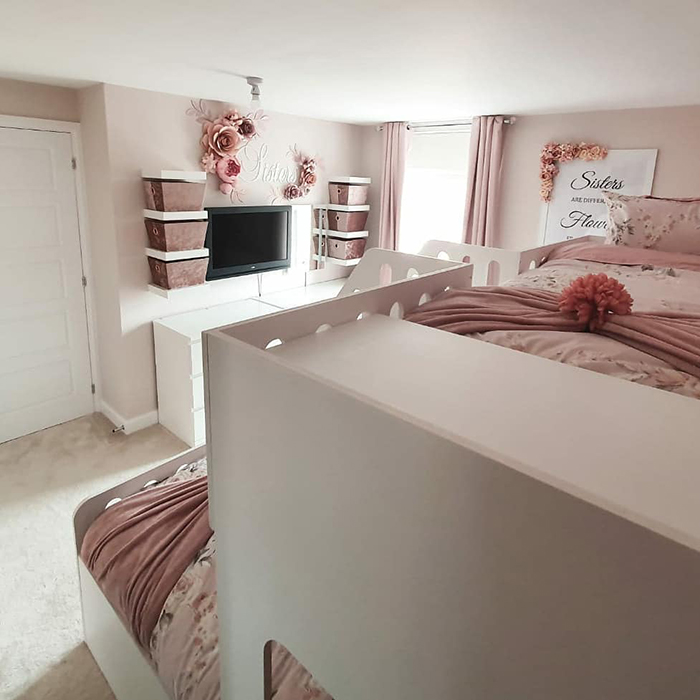 décoration-lit-trois-enfants-filles-1