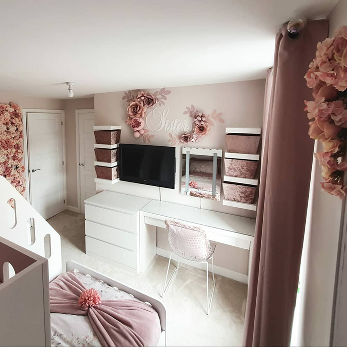 décoration-lit-trois-enfants-filles-6