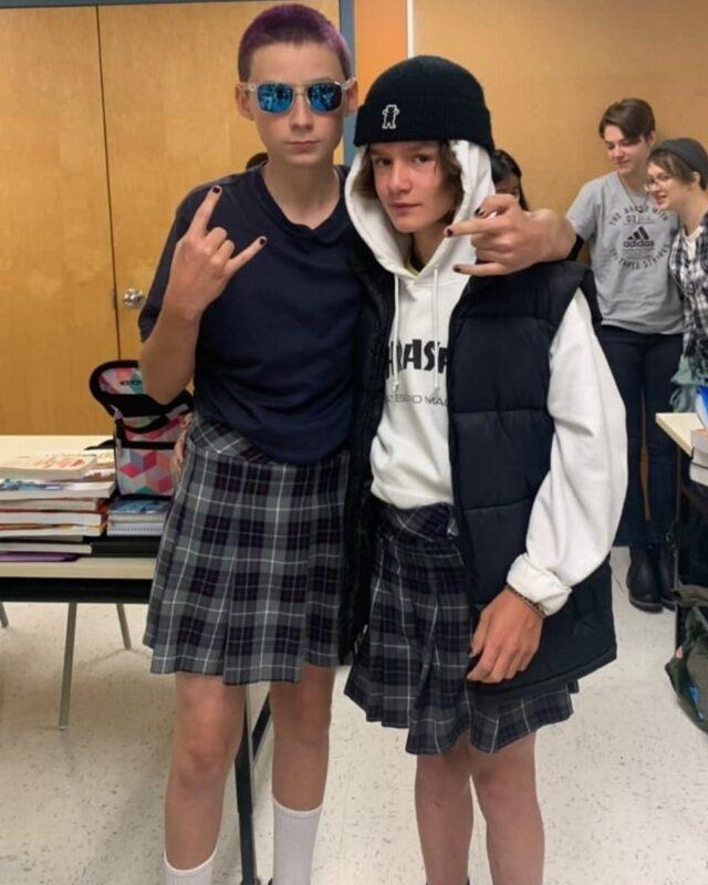 eleves-portent-jupes-ecole-denoncer-sexisme-quebec-04