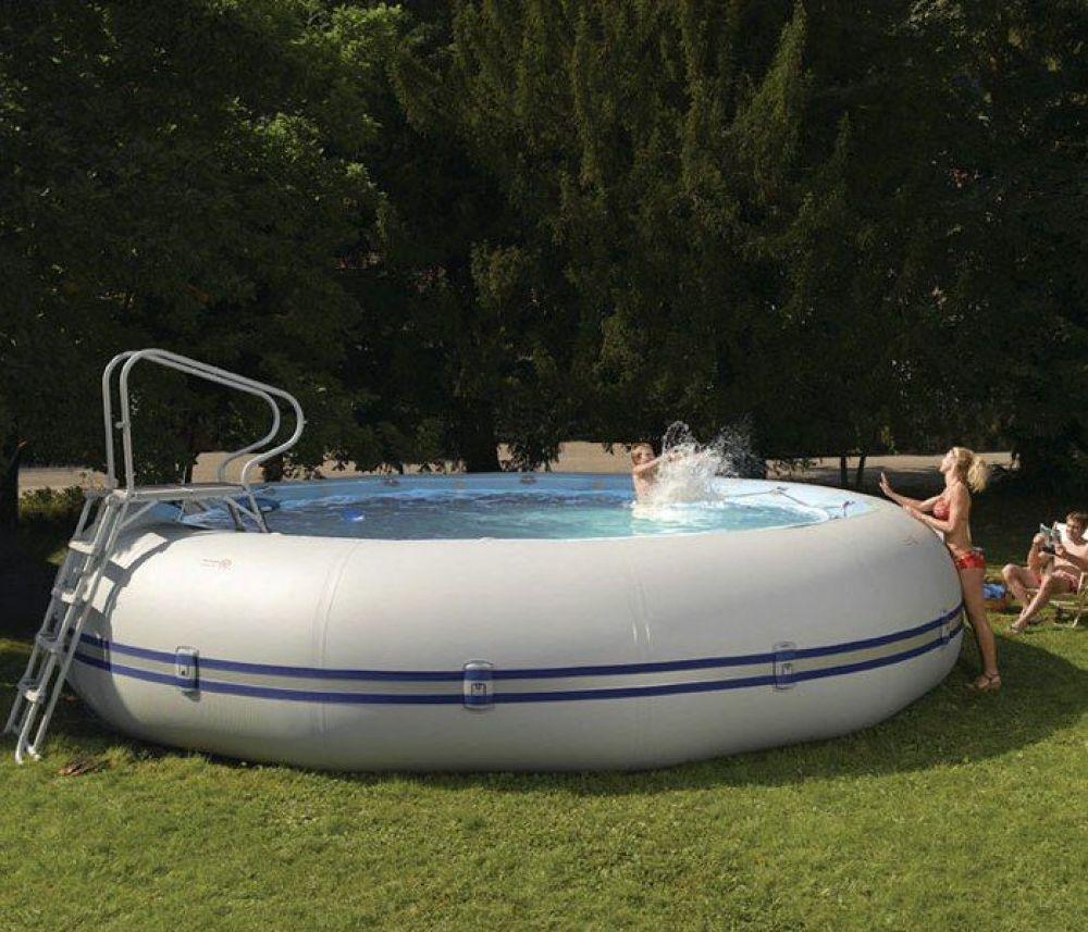 giant-inflatable-pool-6161