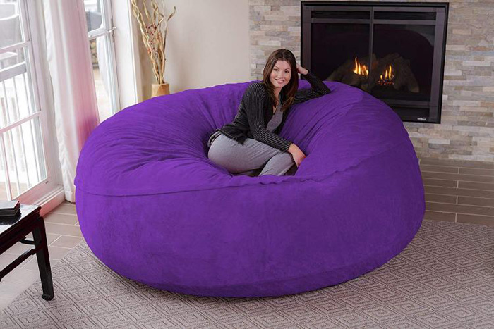 gigantesques-poufs-mousse-6