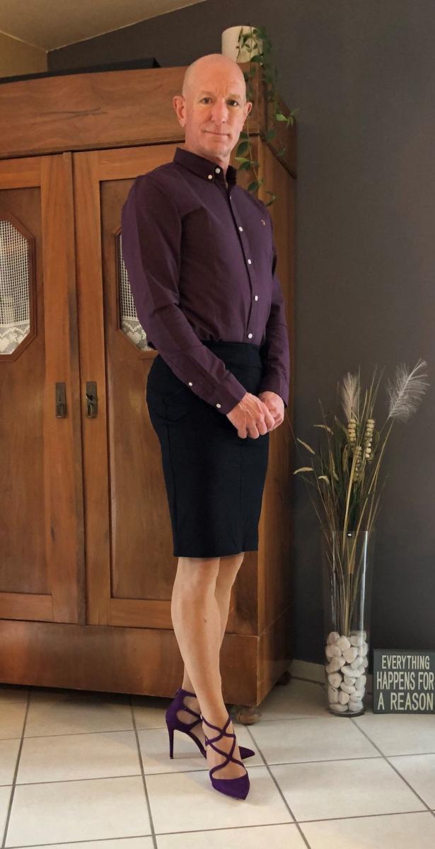 homme-porte-jupe-talons-markbryan-5