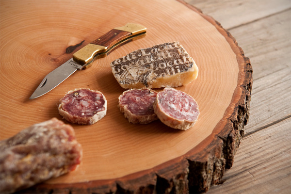 idee-deco-tronc-arbre-15