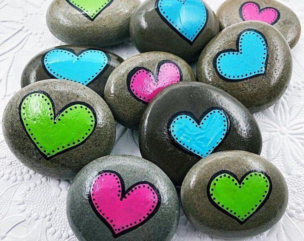 idées-peintures-cailloux-2