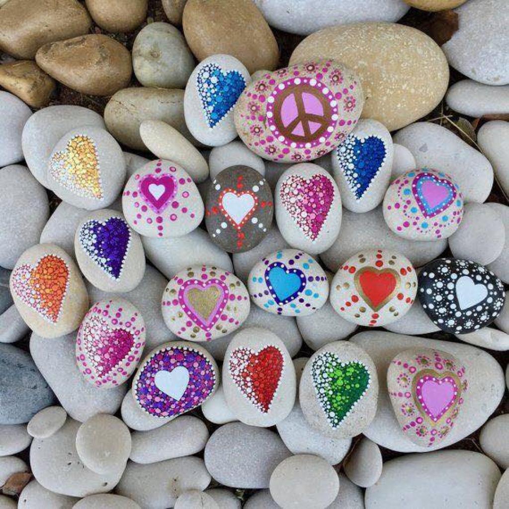 idées-peintures-cailloux-999