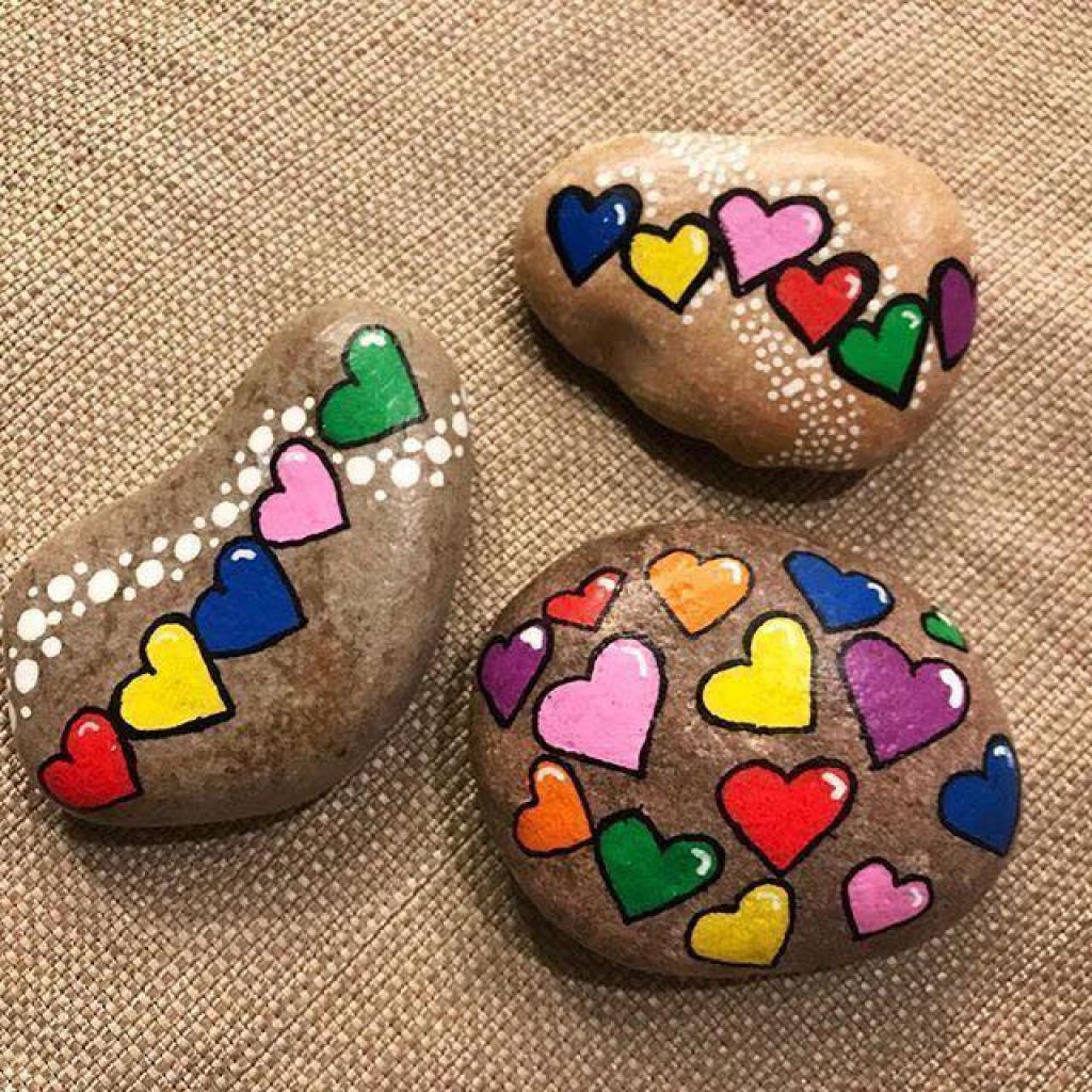 idées-peintures-cailloux-9995