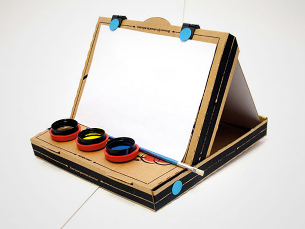 idée-recyclage-boite-à-pizza-19