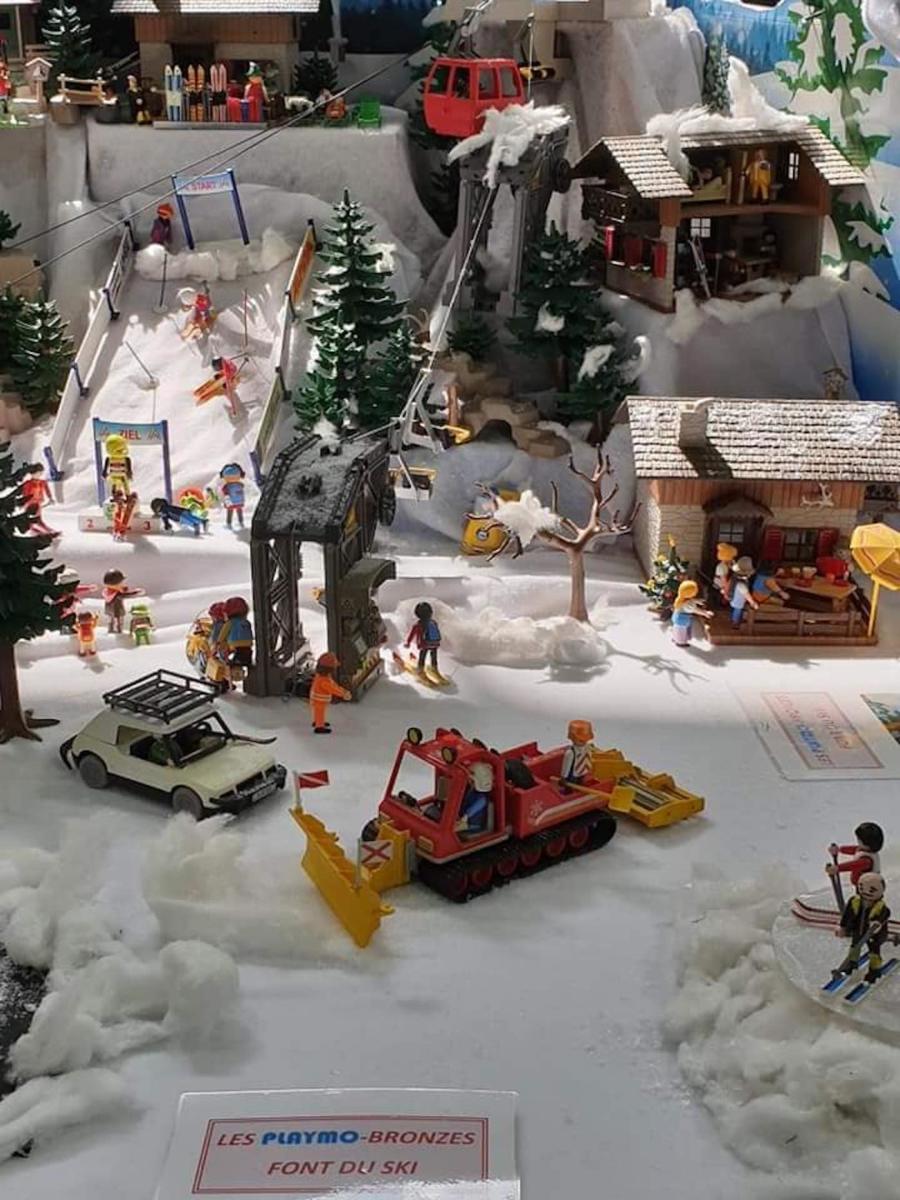 jana-wolf-bronzes-ski-playmobil-3