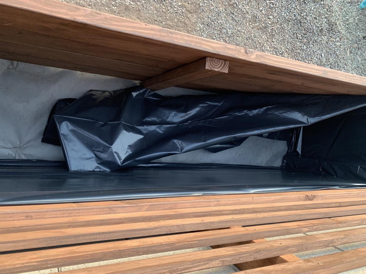 jardinière-avec-treillis-intégré98