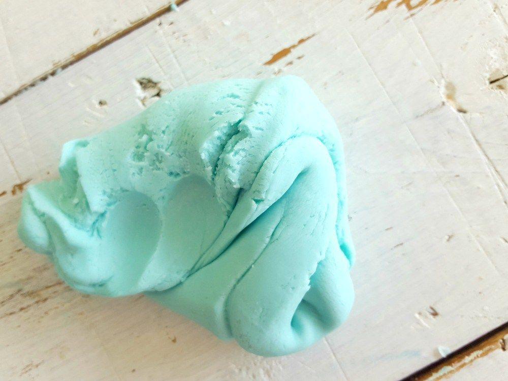 pâte-à-modeler-pour-le-bain-1