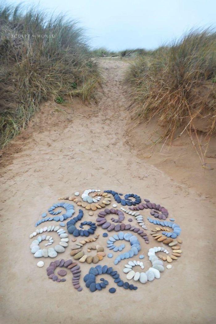 pierres-motifs-plage-art-jon-foreman-8