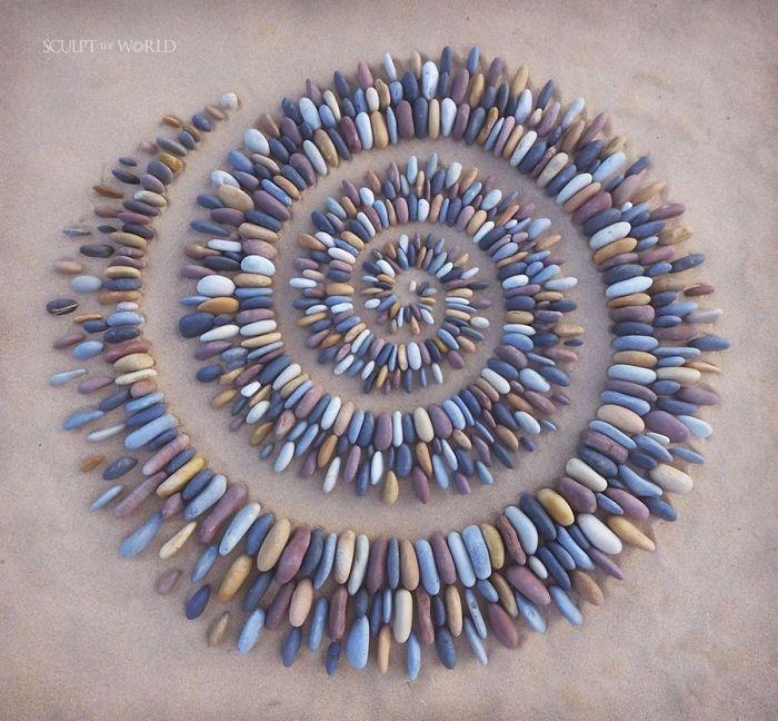 pierres-motifs-plage-art-jon-foreman-993