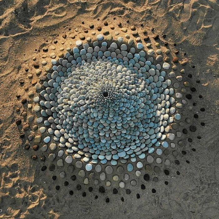 pierres-motifs-plage-art-jon-foreman-9993