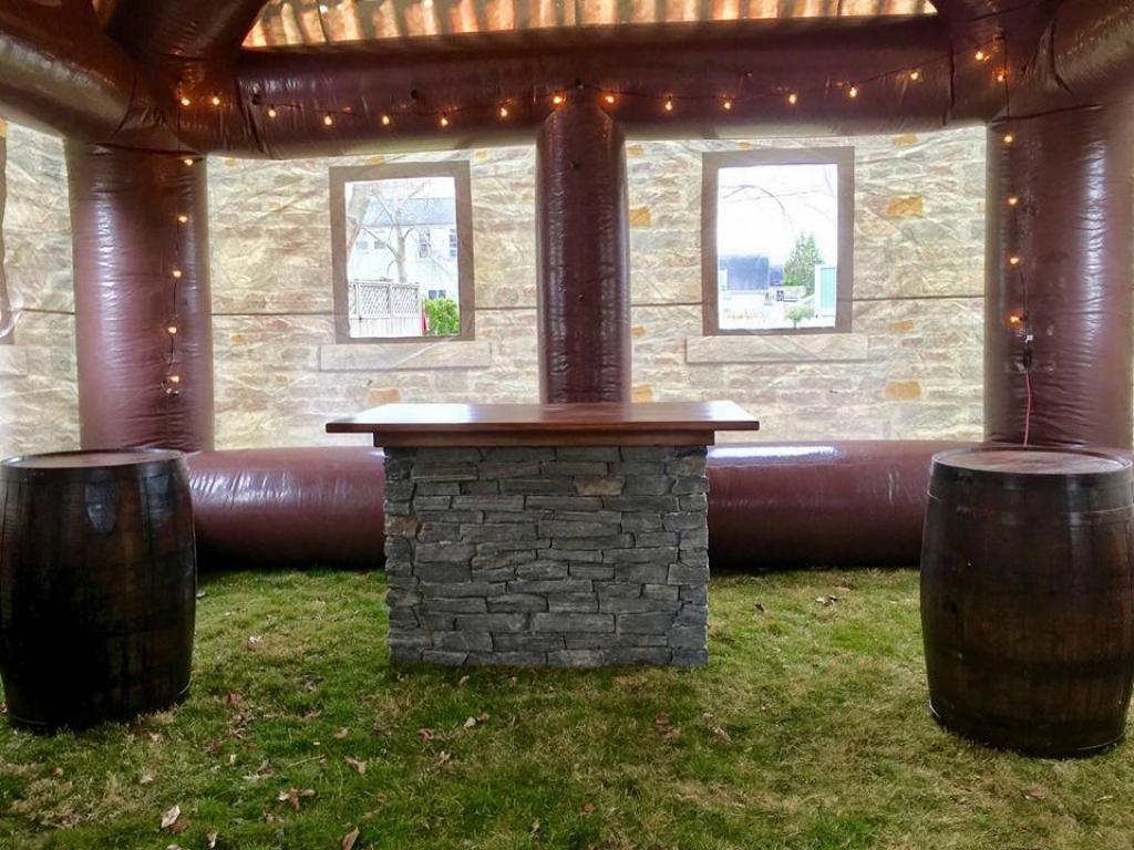 pub-irlandais-gonflable-4
