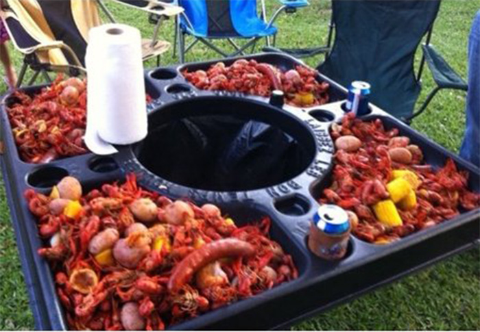 table -avec-poubelle-2