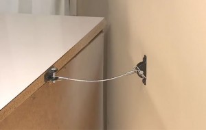 anti-basculement-meuble-commode-3