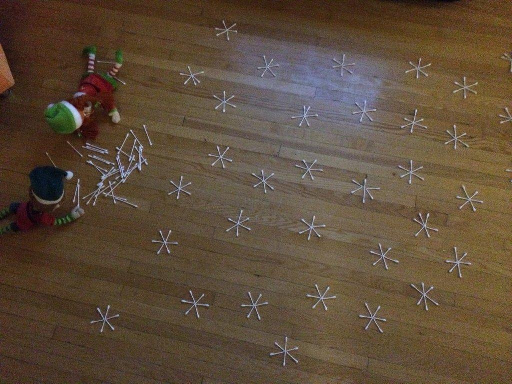 tours-lutins-pour-Noël-96