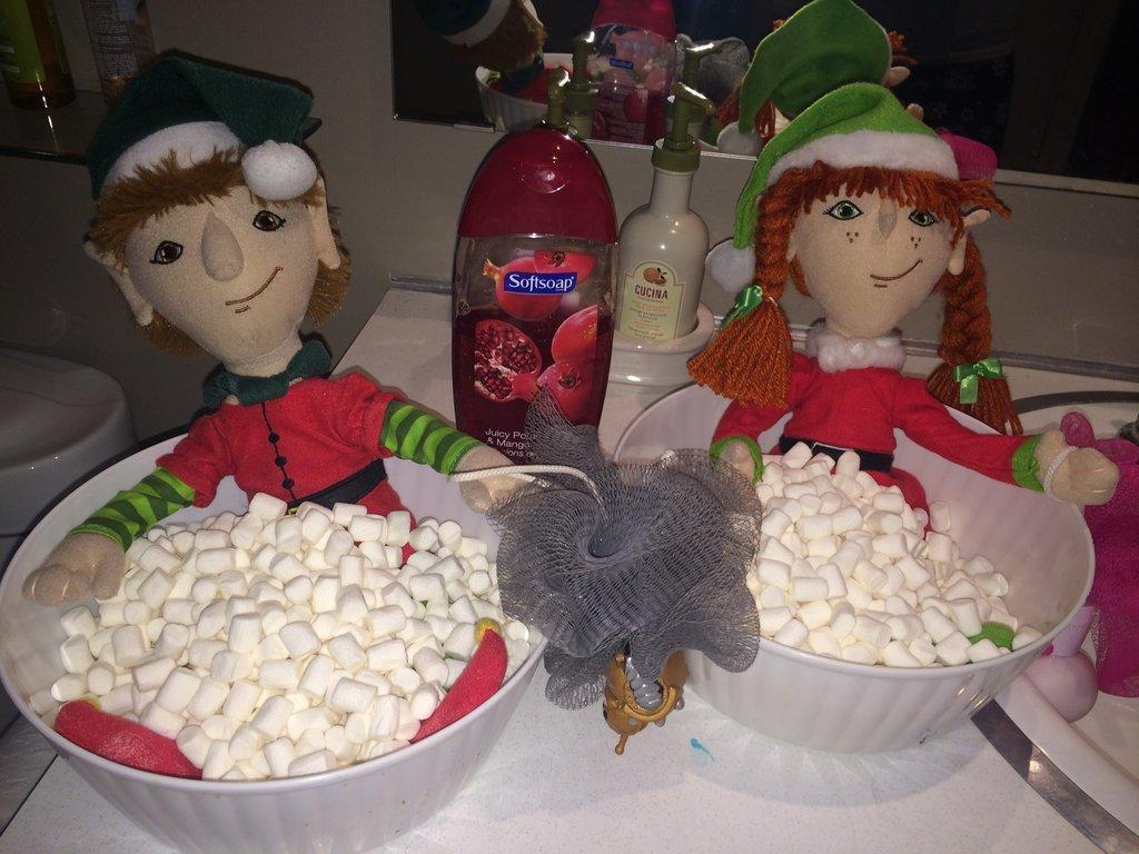 tours-lutins-pour-Noël-97