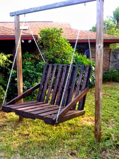 transformation-Palettes-En-Bois-en-meubles-27