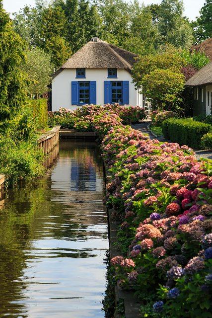 village-Giethoorn-Pays-Bas-sans-routes-5