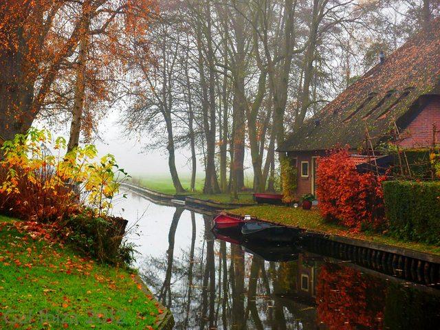 village-Giethoorn-Pays-Bas-sans-routes-7
