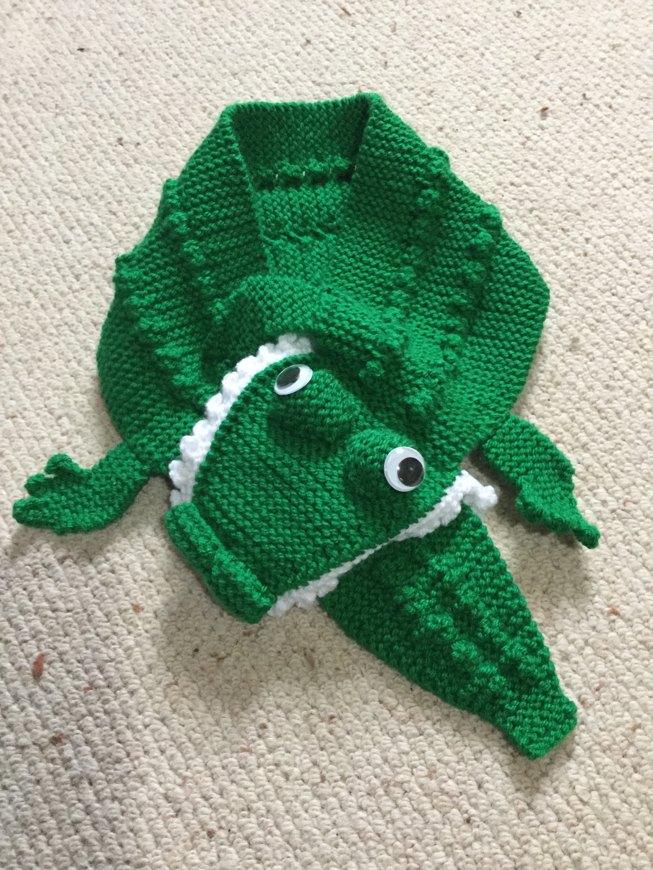 Écharpe-au-crochet-avec-ouverture-trou-de-serrure93