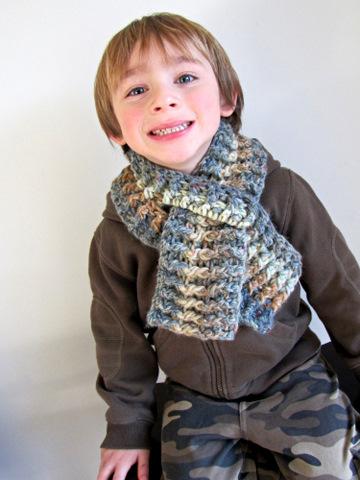 Écharpe-au-crochet-avec-ouverture-trou-de-serrure95